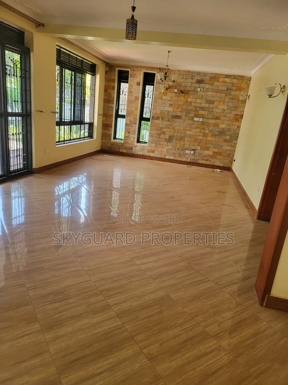 Two Bedroom House in Lunyo — thumbnail 2